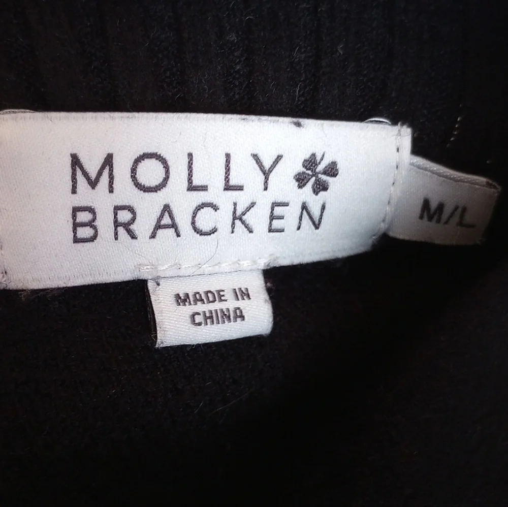 NWOT Medium Chic Black Glitter Mock Neck Sweater - Picture 4 of 7